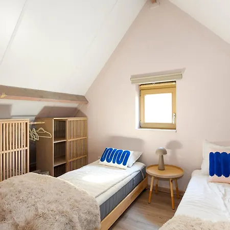 Gloednieuw Vakantiewoning Zilt